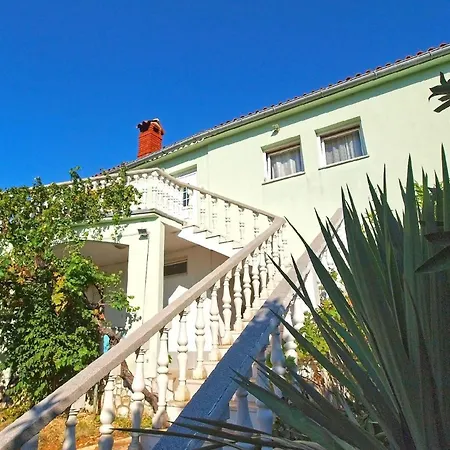 Apartment Ferienwohnung Fuer 4 Personen Ca 36 Qm In Pula, Istrien Istrische Riviera *
